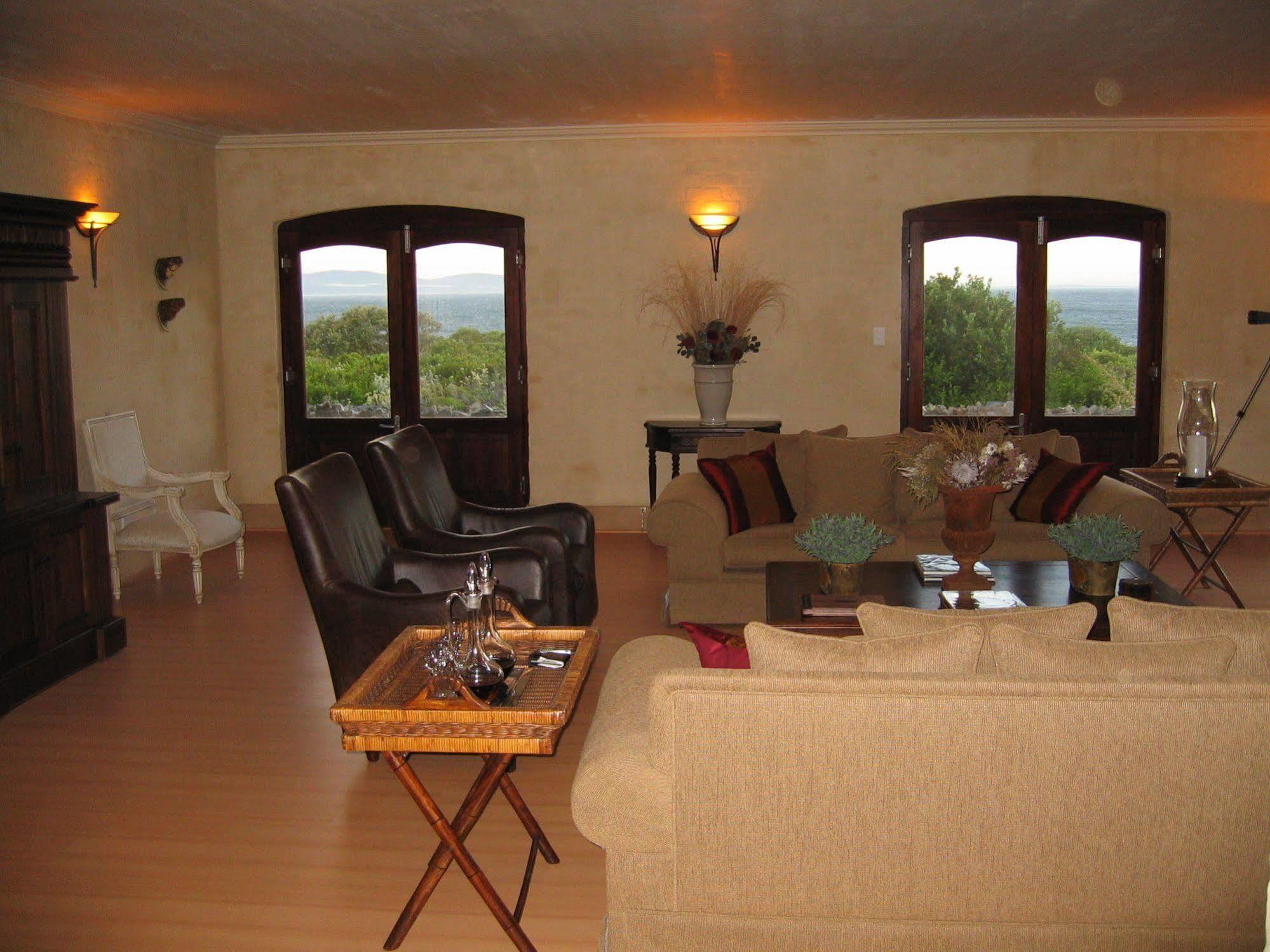 Auberge Provence Hermanus Luaran gambar