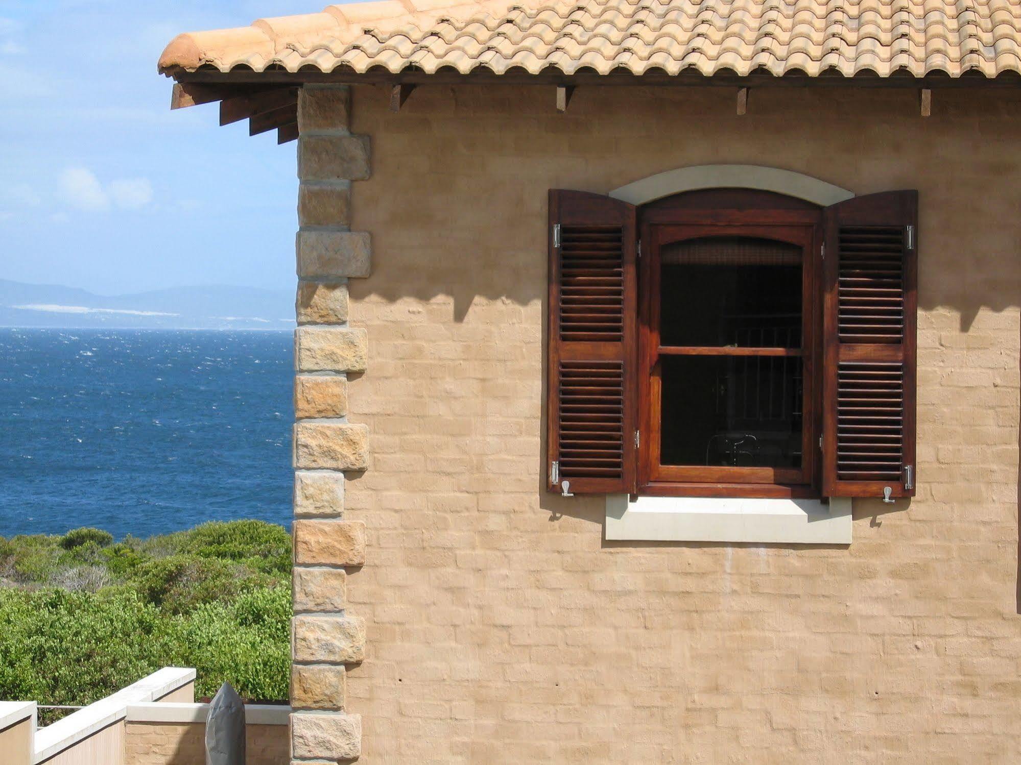 Auberge Provence Hermanus Luaran gambar